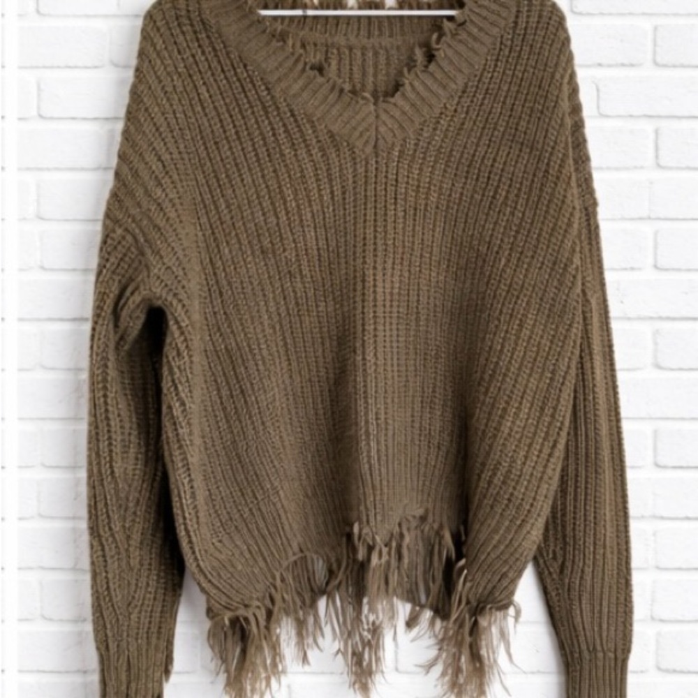 Amazon Olive V-Neck Frayed Hem Sweater